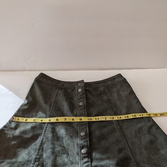 Abercrombie & Fitch Miniskirt Green Meadows Faux Suede Fit & Flare Snap … - Picture 13 of 15